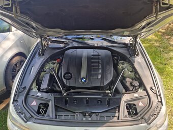 BMW Řada 5, BMW F11 - nízký nájezd - 12