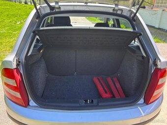 Škoda Fabia 1,4 16 V 55 KW r.v.2007 STK 4/2027 - 12