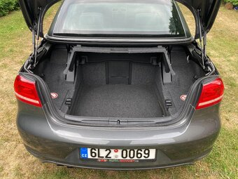 Prodám VW EOS kabrio rok 2011 - 2.0TDI 103kw - 12