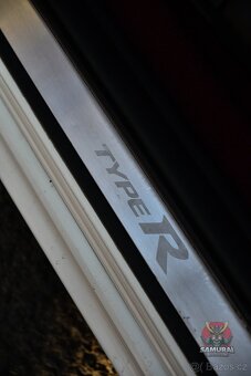 2009 Honda Civic Type-R FN2 Championship White edition - 12