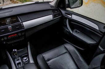 BMW X5 e70 xDrive30d - 12