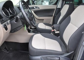 Škoda Yeti 2.0TDi DSG 4X4 TAŽNÉ 2XKOLA - 12