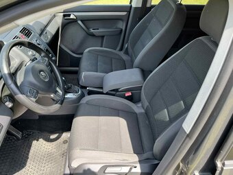 Volkswagen Touran 1.6TDi DSG - 12