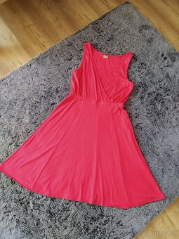 Dámské šaty a sukně - 12