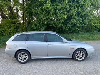 Alfa Romeo 156  2.4 JTD - 12