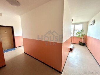 Prodej bytu 2+kk, 41 m2, Praha - Kamýk, ev.č. 00770 - 12
