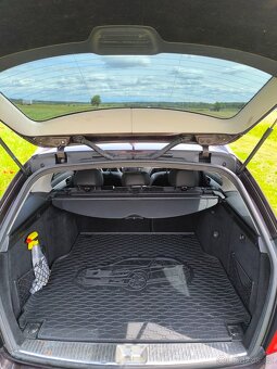 Mercedes C 350cdi - 1. majitel v ČR - Servis - Top - 12