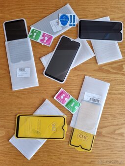 Samsung Galaxy A20e (A202F) - 12