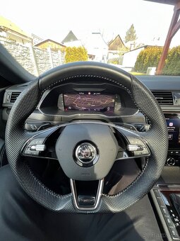 Superb Combi Sportline 4x4 147KW nezávislé topení - 12