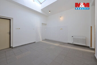 Pronájem obchod a služby v Chotěboři, ul. V Drážkách - 12