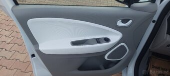 Renault Zoe plně elektrické auto 25 000km - 12