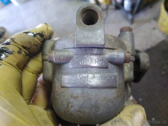 Karburátor SOLEX 26 UAHD a Jikov 30 - 12