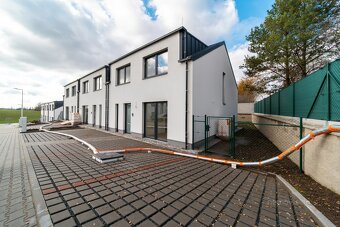 Novostavba 5+kk Kobylnice - 12