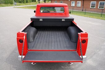 1957 Ford F-100 Custom Cab 272 T-bird Special V8 - 12