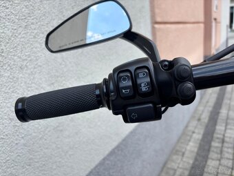 Harley FXBR Breakout - 12