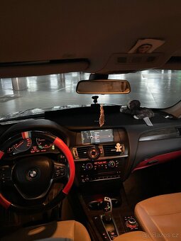 BMW X3 xDRIVE 20D - 12