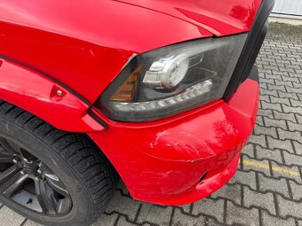 Dodge RAM 5.7 SPORT  CREWCAB (č.1131) - 12
