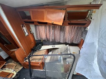 Mercedes Benz Hymer 310D T1 - 12