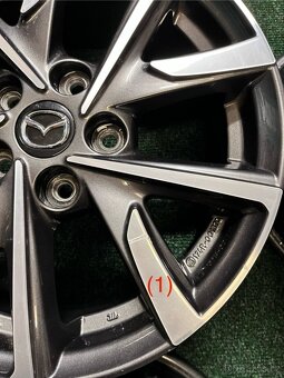 5x114,3 R16 Originál alu Mazda CX3 - 2019 - 12