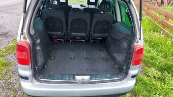 Volkswagen Sharan 1.9 TDI PD 96kw - 12