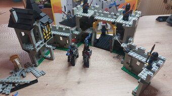 Lego 6074 - hrad sokolů - 12