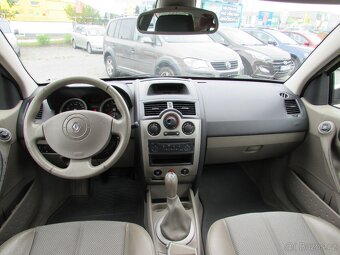 Renault Mégane 1.4i 72kW, 2.majitel, nová STK, serviska - 12
