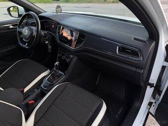 Volkswagen T-Roc 2.0 TSI 140kW Sport 4Motion DSG 137636km - 12