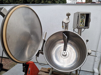 vakuová masírka masa zn RUHLE - 12