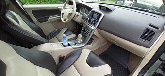 Volvo XC60 D5 AWD, 2.4D. - 12