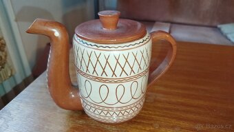 keramické hrníčky a džbány - 12