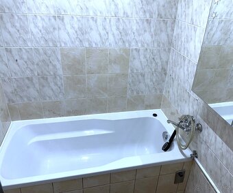 Prodej 3+1 dr, Ostrava - Poruba, ul. Moyzesova, zaskl.balkon - 12