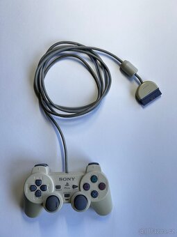 Playstation one slim - 12