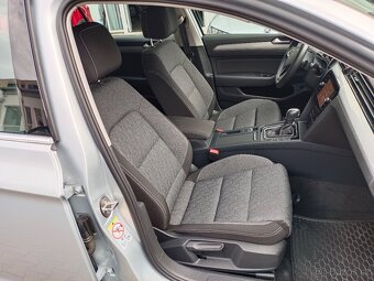 VW Passat B8 Variant 2.0TDI 110kW DSG 32tkm ACC Kamera ERGO - 12