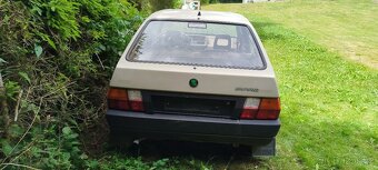 Škoda favorit rv.1988 - 12