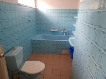 Pronájem bytu 3+1 v rodinném domě, Skalice u F-M - 12