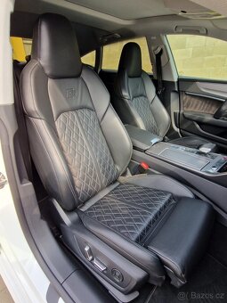 AUDI S7 - 12