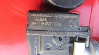 Snímač kola Suzuki - 12