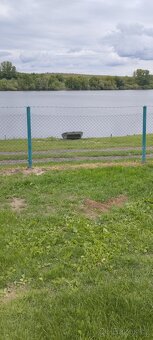 Velké Bílovice-pronájem chaty s loďkou - 12