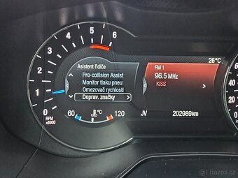 Ford MONDEO 2,0 TDCi 110kW TITANIUM ČR 2020 LED + NAVI - DPH - 12