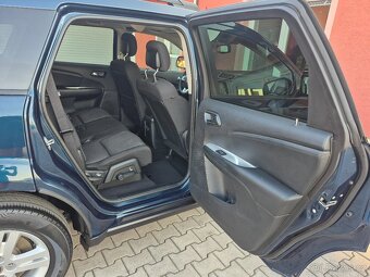 Fiat Freemont 2.0 Multijet Urban 103 kW - 12