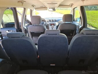 Ford Galaxy,2.0 TDCi,103 kW,7 míst,automat, tažné. - 12
