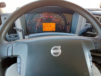 Volvo FL - 12