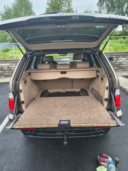 BMW e53 4.4i - 12