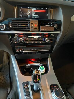 BMW X3 F25 M-Paket 140kw HIFI-Navi profi-ČR - 12