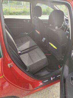 Peugeot 307sw OXYGO,1,6i 86000km - 12
