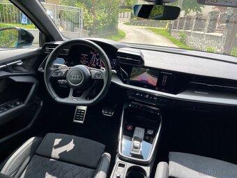 Audi RS3 2.5 TFSI Quattro záruka - 12