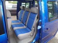 caddy 1.6 MPI Life 7 míst - 12