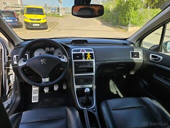 Peugeot 307 2.0 16V XR Présence - 12