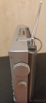 retro radio Grundig Yacht Boy 700 - 12