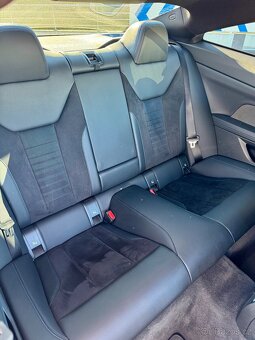 BMW M440i xDrive G22, Harman/Kardon, 360 kamera, zimní pneu - 12